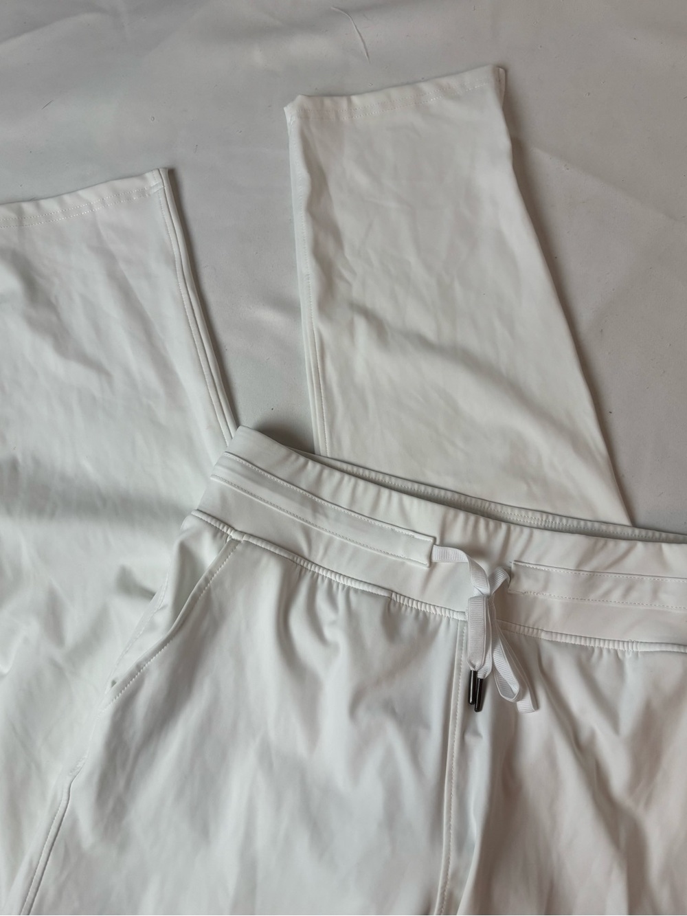 NWT Soothfeel White Women’s Track Ankle Pants High Waist Relaxed Small Stretchy